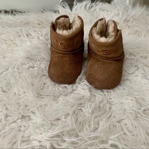 Uggs infant boots